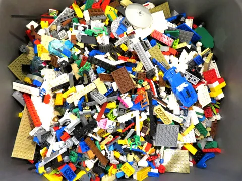 LEGO 4 lbs Pounds Random Building Parts Pieces Plates Bricks Bulk Lot