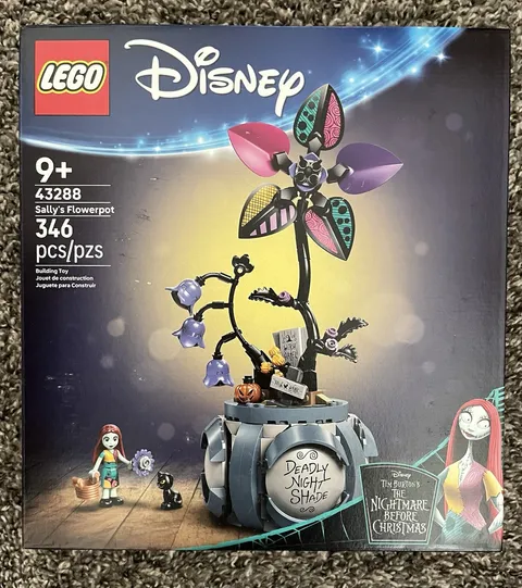 LEGO Disney The Nightmare Before Christmas Sally's Flowerpot Building Toy 43288