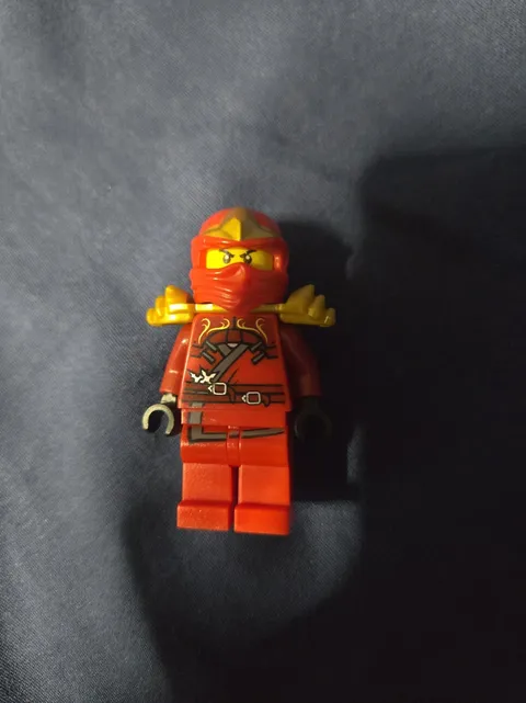 LEGO Ninjago Kai ZX Minifigure And Rattla