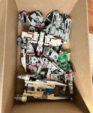 LEGO Star wars Bulk Lot Mixed Parts & Assembled Sections Star Wars Ship Parts