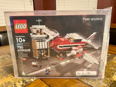 LEGO 2012 PIPER AIRPLANE 4000012 INSIDE TOUR SIGNED SDCC AFA 8.0 VERY RARE!