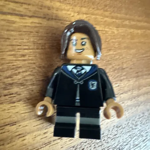 new LEGO Ravenclaw Student Minifig from Harry Potter's Hogwarts Express (76405)