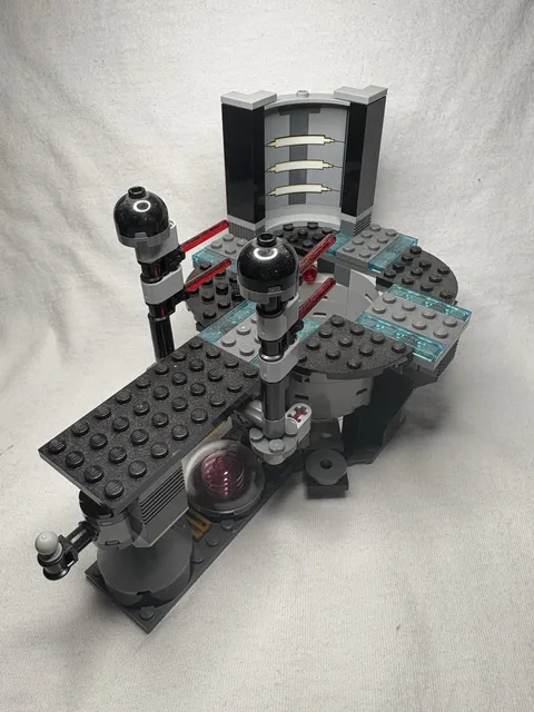 LEGO Star Wars: Duel on Naboo Retired Set (75169) *No Minifigures*