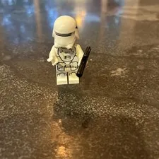 Star Wars LEGO Minifigure First Order Snowtrooper sw0701  Episode 7 Snowspeeder