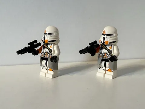 2X Lego Star Wars Minifigure SW0523 Clone Airborne Trooper 212th Attack Lot 2H