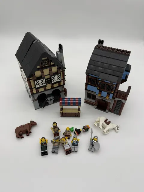 LEGO Castle: Medieval Market Village (10193) AS SEEN
