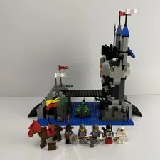 Lego 6078 Royal Drawbridge Knights Castle 1995 Vintage Set 100% Complete