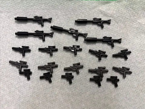 STAR WARS LEGO Assorted Weapons Lot of 20- BRAND NEW