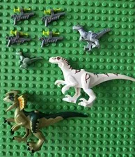 LEGO Jurassic World Park Minifigures LOT Dinosaurs & Poison Rifles