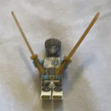 LEGO Minifigure Gray Head White/Gray Armor Outfit w/ 2 Gold Swords