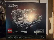 LEGO Star Wars: Death Star Trench Run Diorama (75329)