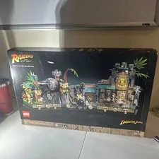 LEGO Indiana Jones: Temple of the Golden Idol (77015)