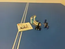 LEGO Super Heroes: Shuri's Lab (76212) 100% complete