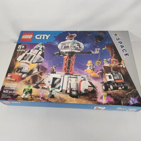 LEGO City 60434 Space Base & Rocket Launchpad 1422 PCS NEW Sealed Space