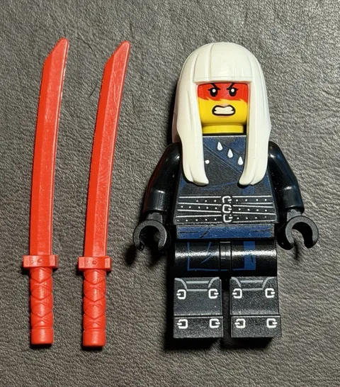 LEGO Ninjago Harumi Hunted Minifigure NJO476