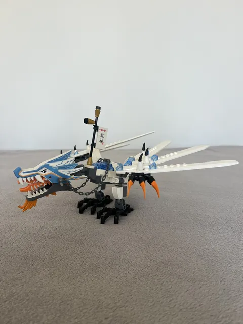 LEGO Ninjago: Ice Dragon Attack Set 2260 Dragon Build Only