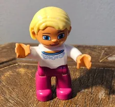 Lego Duplo Figure Blond Hair White Shirt Pink Pants