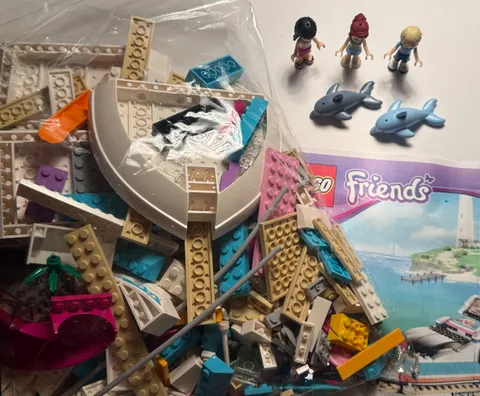 LEGO FRIENDS - Dolphin Cruiser 41015 - 100% Complete - No Manual or Box - Used