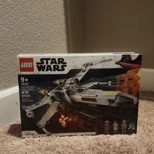 LEGO Star Wars 75301 Luke Skywalker's X-Wing Fighter Set, 474 pcs, 9+