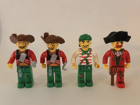 LEGO Juniors Pirates Lot of 4: Captain Redbeard, Harry Hardtack, Jolly Jack Crow