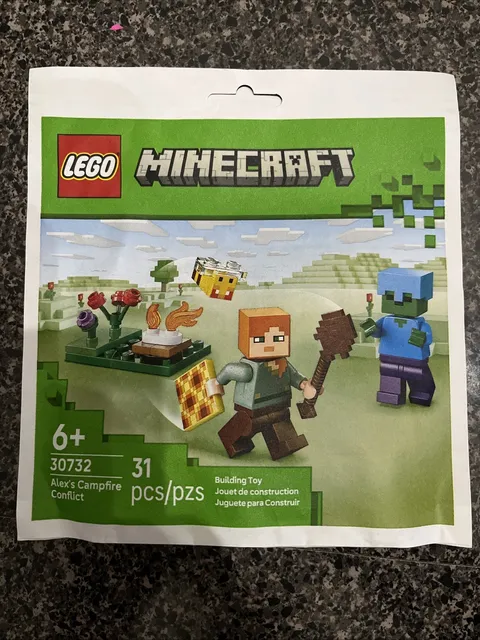 New 2026 Lego Minecraft 30732 Alex's Campfire Conflict Paperbag Set