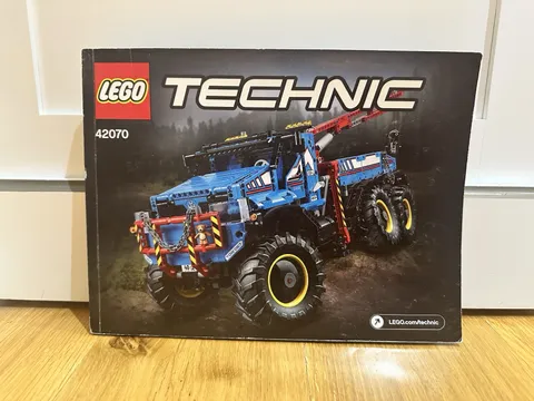 Istruzioni LEGO 42070 6x6 All Terrain Tow Truck Technic manual instructions