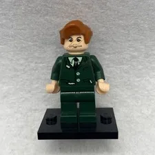 LEGO Harry Potter Professor Remus Lupin Minifigure Dark Green Suit 