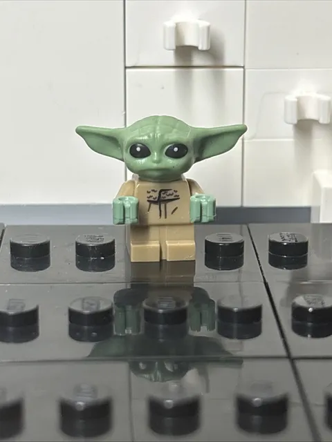 LEGO BABY YODA (GROGU) THE CHILD MANDALORIAN STAR WARS FIGURE