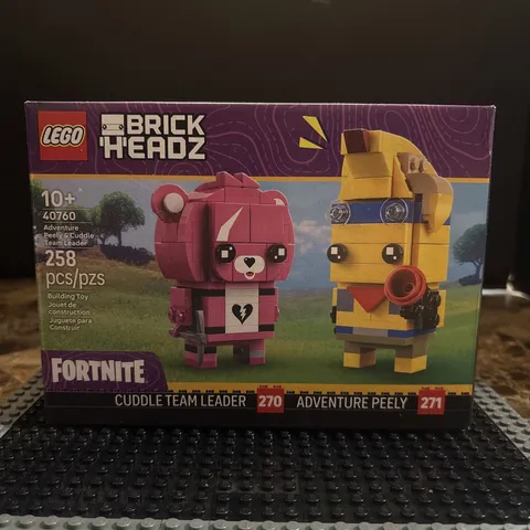 LEGO 40760 Brickheadz Fortnite Adventure Peely & Cuddle Team Leader GWP Limited