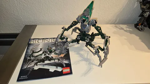 LEGO Bionicle Titans/Warriors: 8622: Nidhiki + Instructions
