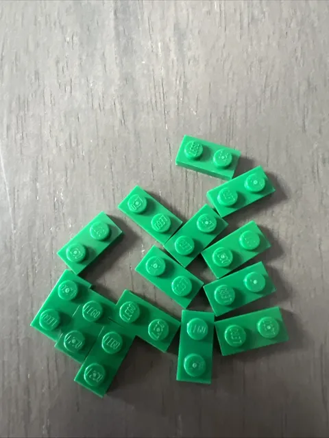 LEGO 3023 Green Plate 1x2 - 14 Pieces