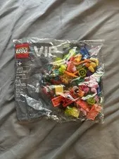 LEGO Miscellaneous: Fun and Funky Vip Add on Pack (40512)