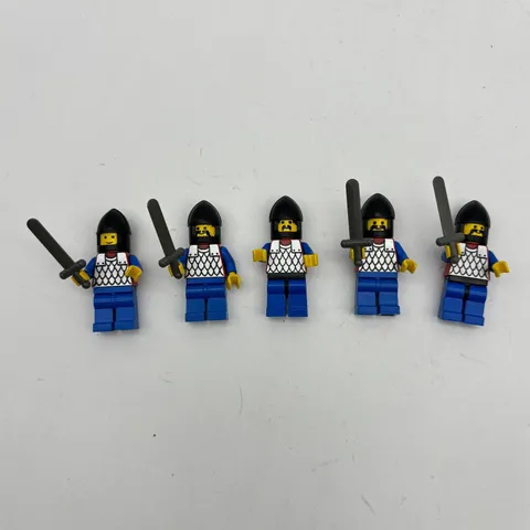 LEGO Castle Crusaders Lion Knights Soldier Minifigure Lot x5 Vintage 1980s 1990s