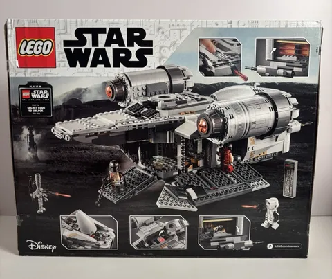 Lego Star Wars 75292 The Mandalorian Razor Crest 1023 Pieces - 5 Minifigs - NISB