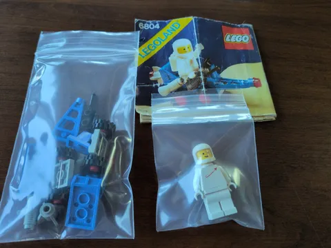 LEGO Classic Space: Surface Rover (6804) 100% w/ Minifigure & Instructions 