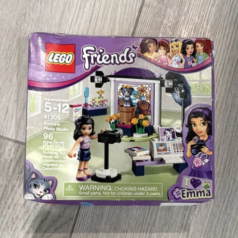 LEGO Friends Emma's Photo Studio 41305 96pc Box Set w/ Emma Ages 5-12