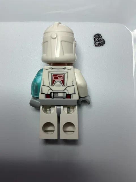 Lego Jek-14 75018 with Clone Helmet Yoda Chronicles Star Wars Minifigure