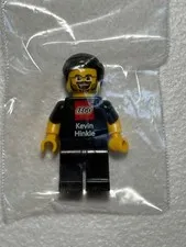 LEGO EMPLOYEE BUSINESS CARD MINIFIGURE KEVIN HINKLE RARE