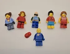 LEGO Mini Figures Lot Includes Vintage Blue LEGO Classic Spaceman -1975