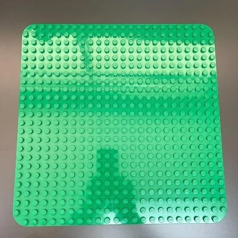 Lego Group 4268 Duplo Base Plate 15" x 15" Green Replacement Add-on Part Piece