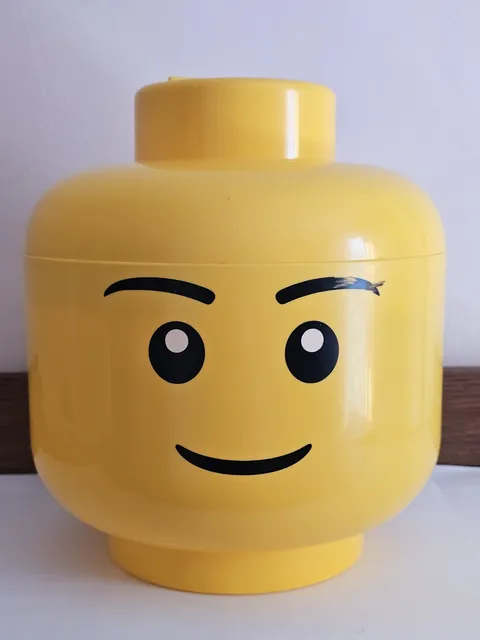 LEGO 4032 Storage Large Yellow Head RARE Discontinued With Smudged Eyebrow