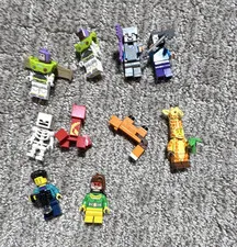 LEGO Minifigures Mixed Lot w/ Accessories