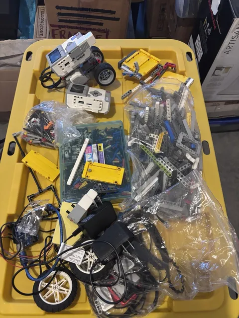 LEGO MINDSTORMS EV3 Bulk Lot w/ EV3 Brick, Motors, Sensors, Cables