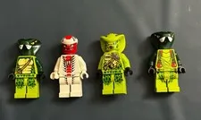 LEGO NINJAGO (Season 1) 4 Minifigure Lot Venomari, Fangpire 3x