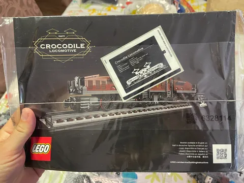 Lego Crocodile Locomotive 10277 Sealed No Box New