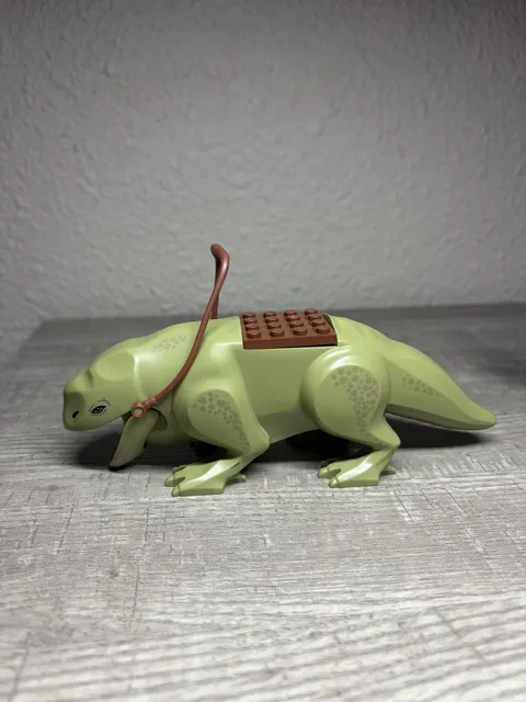 LEGO Star Wars 75052 Dewback Lizard Figure w/ Harness (Mos Eisley Cantina Set)