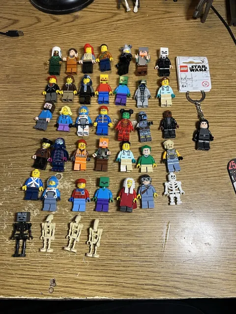 Lots Of 40 Mini Figs Lego And Unbranded