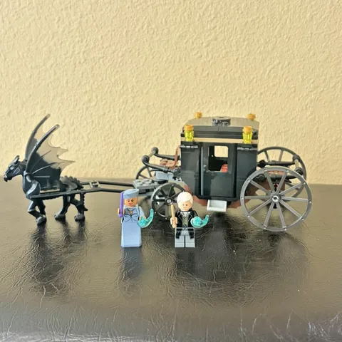 LEGO 75951 Harry Potter - Grindelwald's Escape (Includes Manual)