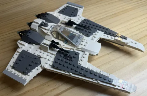 LEGO Star Wars 75348 Fang Fighter vs TIE Interceptor COMPLETE 4 Figs Box Manuals