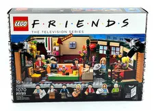 Retired LEGO Central Perk from Friends 1070 Pieces (21319) - New Sealed